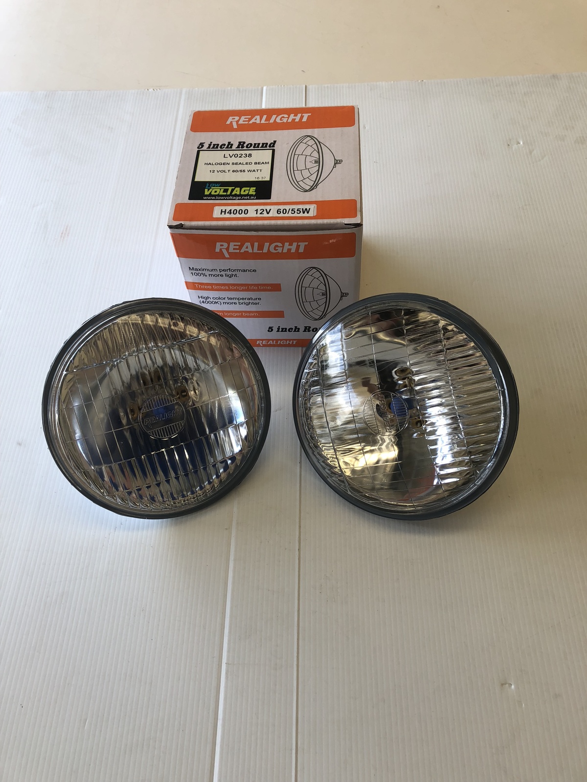 5 3/4" Inch 146MM Round Headlight Set SEALED Beam Universal Head Lamps
